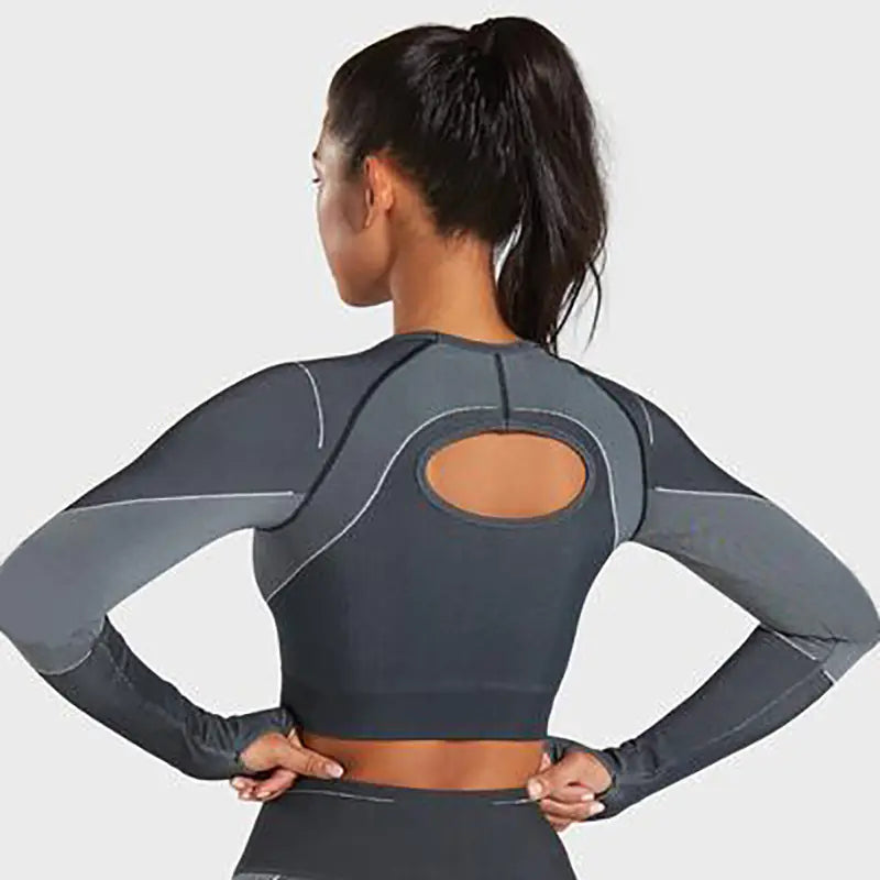Quick-Dry Seamless Yoga Set with Heart Design